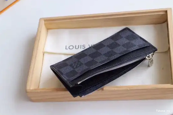 Cheap COIN LOUIS VUITTON HOLDER CARD 0616